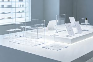 Supports customization of various acrylic products